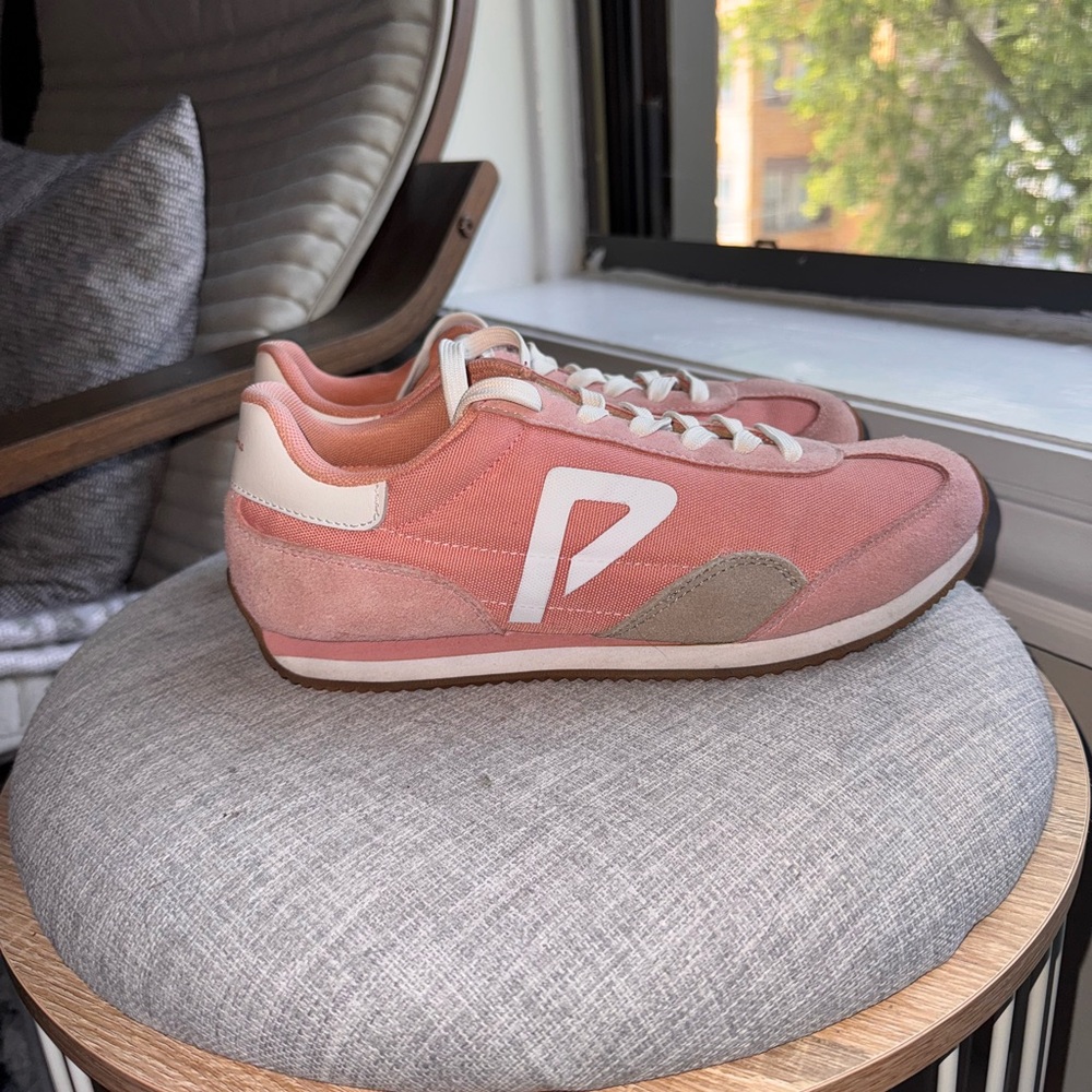 Pepe Jeans Pink and White  - Perfect for Spring and Summer!